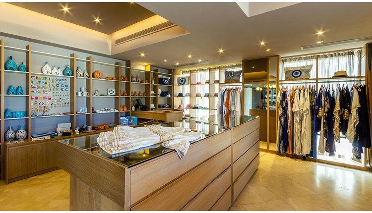 Zeus Eleva Mirabello Bay, Крит